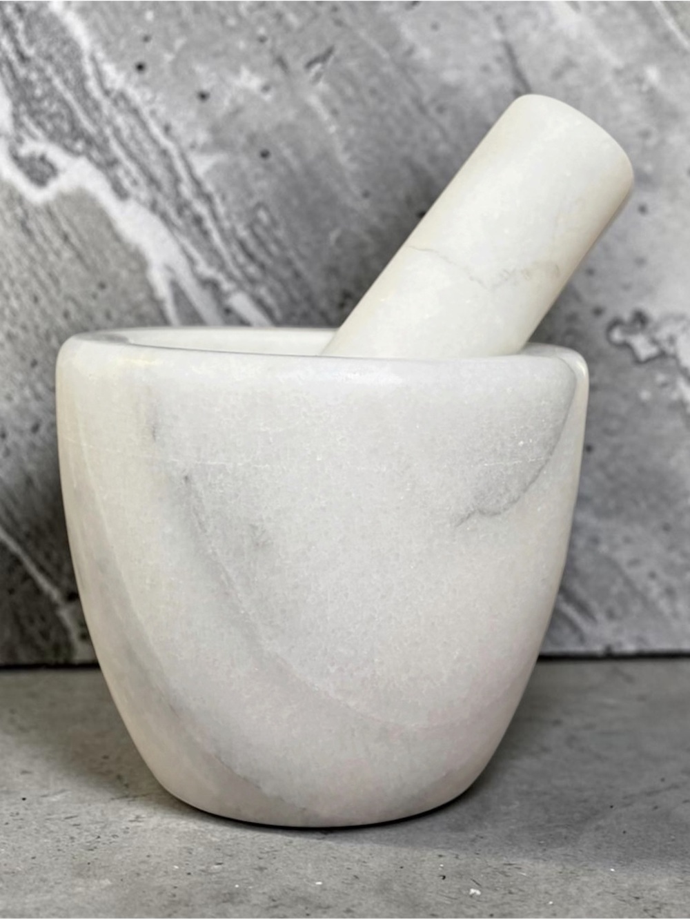 White Marble w/Grey Veining Mini Mortar & Pestle